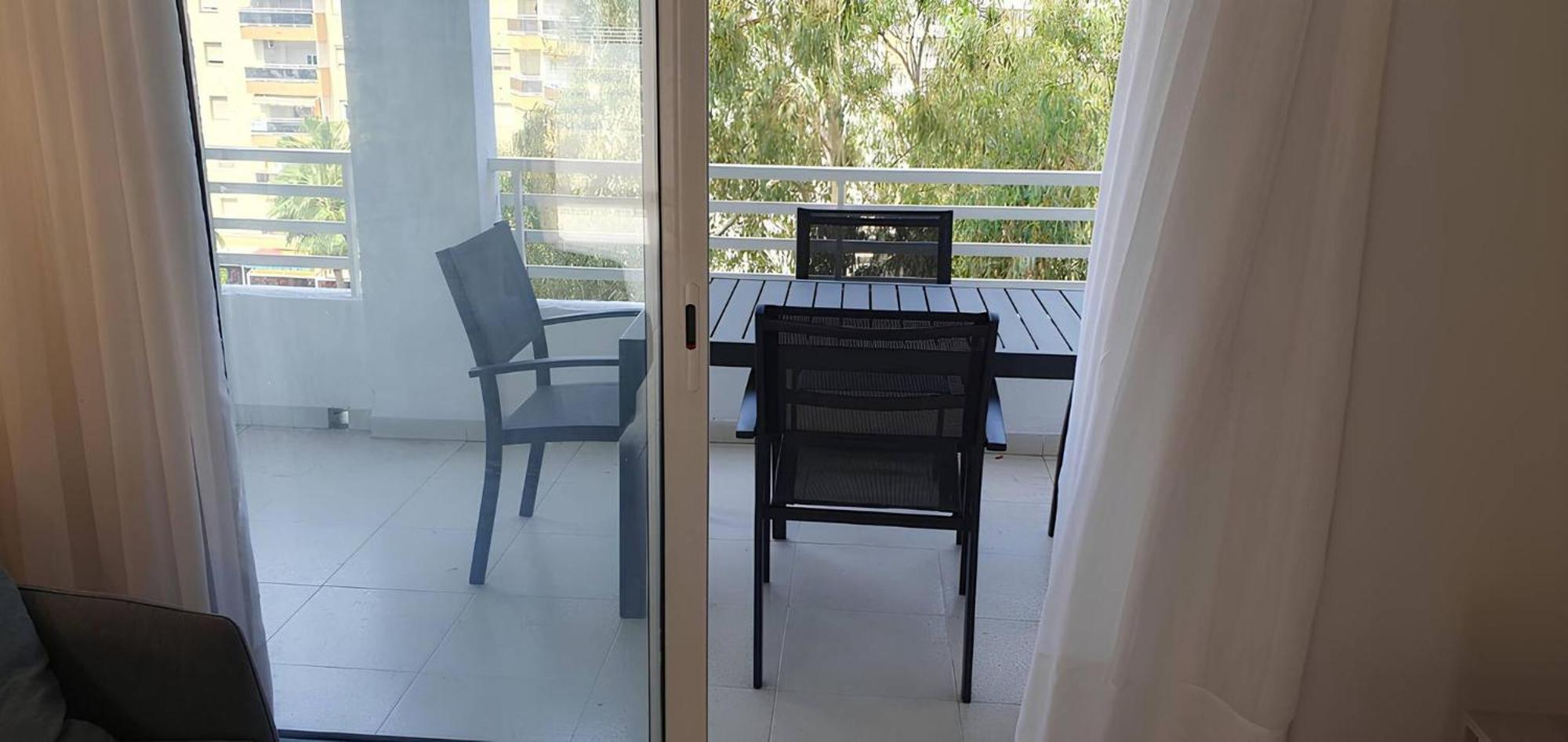 Apartment 517 Golden Coast Royal